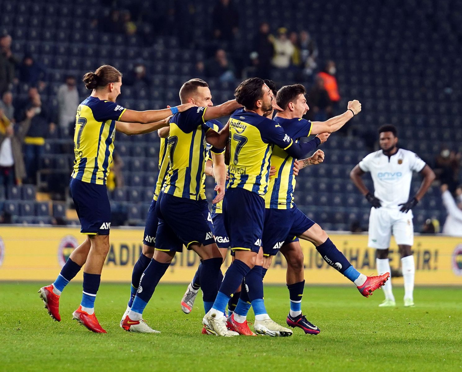Fenerbahçe: 2 - Yeni Malatyaspor: 0